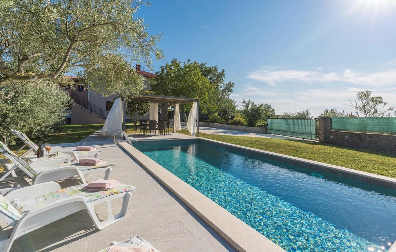 Holiday home Terre Bianche With Private Pool And Whirlpool *