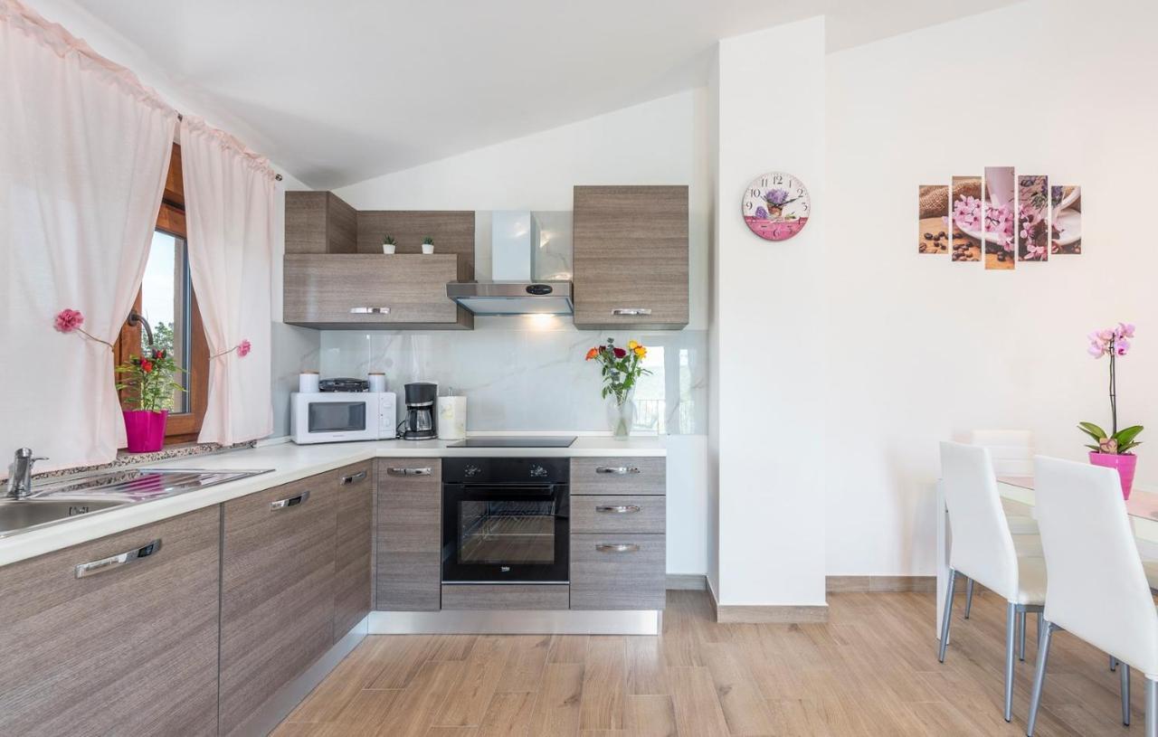 Holiday home Terre Bianche With Private Pool And Whirlpool *