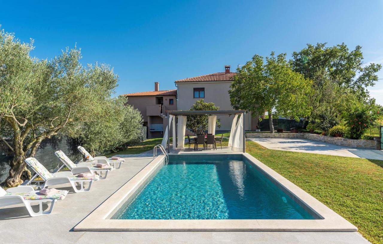 Terre Bianche With Private Pool And Whirlpool Holiday home Buje