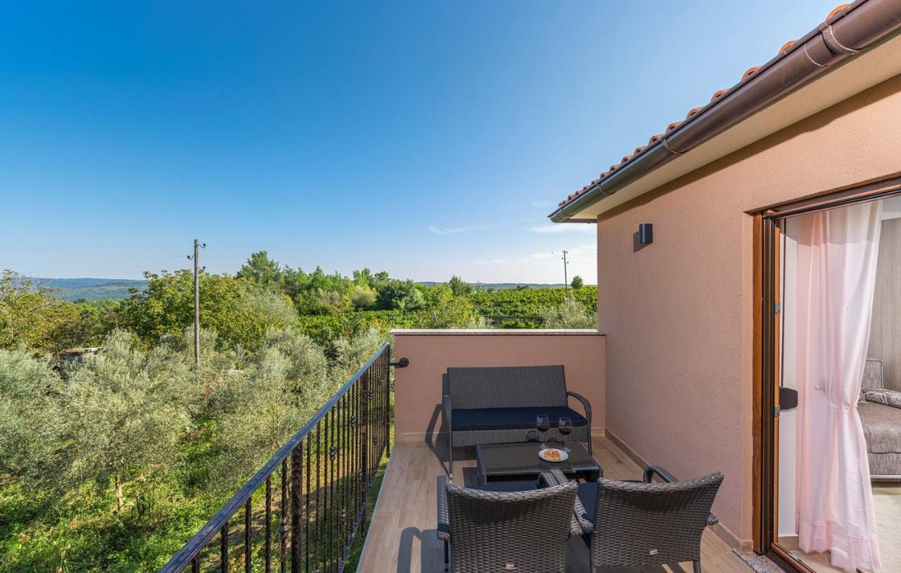 Terre Bianche With Private Pool And Whirlpool * Buje