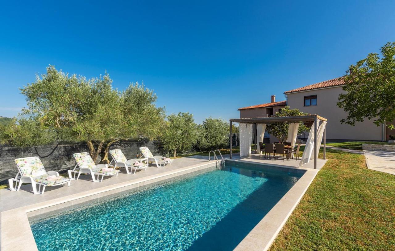 Holiday home Terre Bianche With Private Pool And Whirlpool *