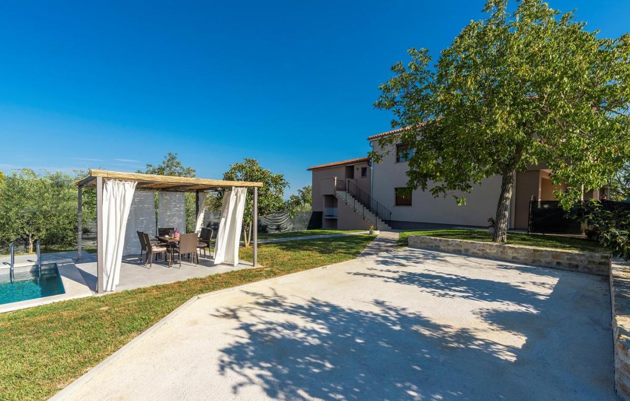 Holiday home Terre Bianche With Private Pool And Whirlpool